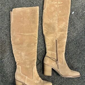 Universal Thread Beige Over the Knee Boots SIZE 10